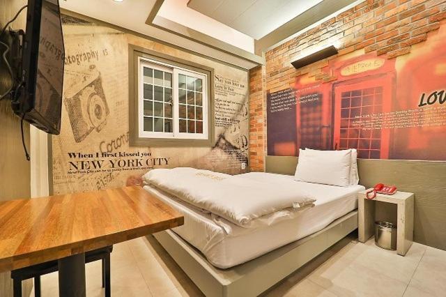 Daegu Daemyeong-Dong New Prince Hotel Esterno foto